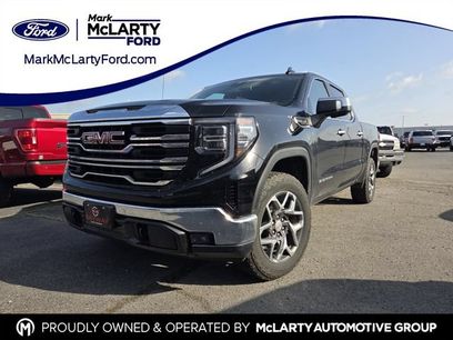Used 2025 GMC Sierra 1500 SLT w/ SLT Premium Package