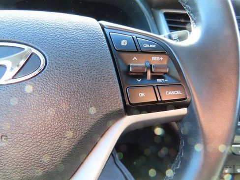 Used 2017 Hyundai Tucson Sport image 35