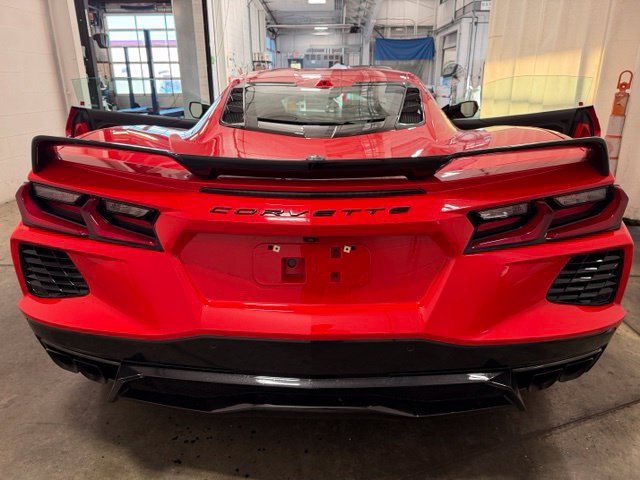 Used 2024 Chevrolet Corvette Stingray Premium Cpe w/ Z51 Performance Package RWD image 26