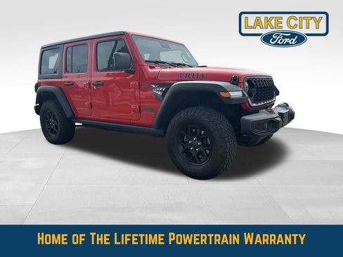 Used 2024 Jeep Wrangler Unlimited AWD/4WD image 9