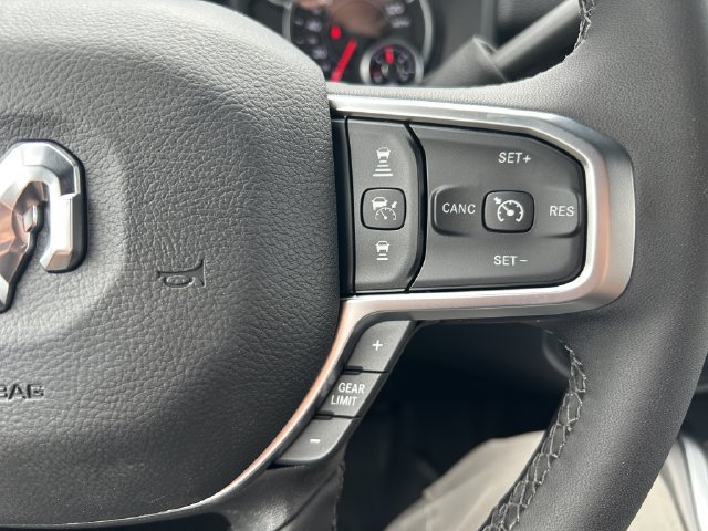New 2026 RAM 3500 Big Horn AWD/4WD image 29