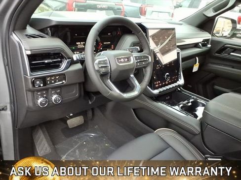 New 2026 GMC Yukon XL Elevation image 3