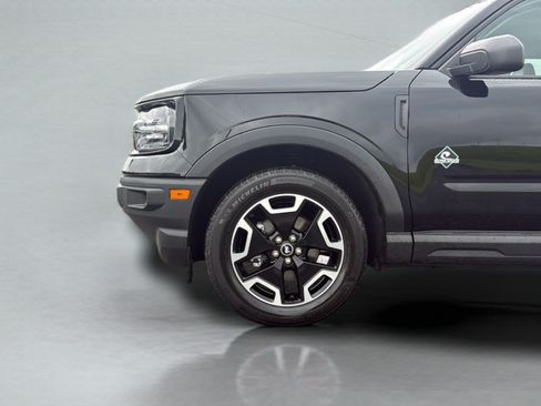 Certified 2023 Ford Bronco Sport Outer Banks AWD/4WD image 30