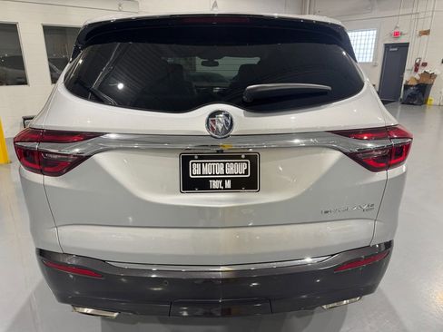 Used 2019 Buick Enclave Essence image 6