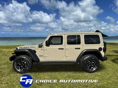 Used 2022 Jeep Wrangler Unlimited Rubicon 4xe w/ Cold Weather Group image 3