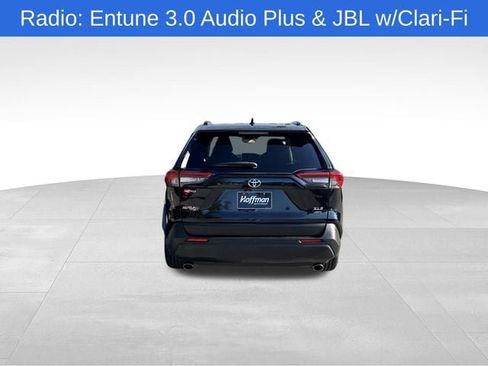 Used 2019 Toyota RAV4 XLE Premium w/ Cold Weather Package AWD/4WD image 6
