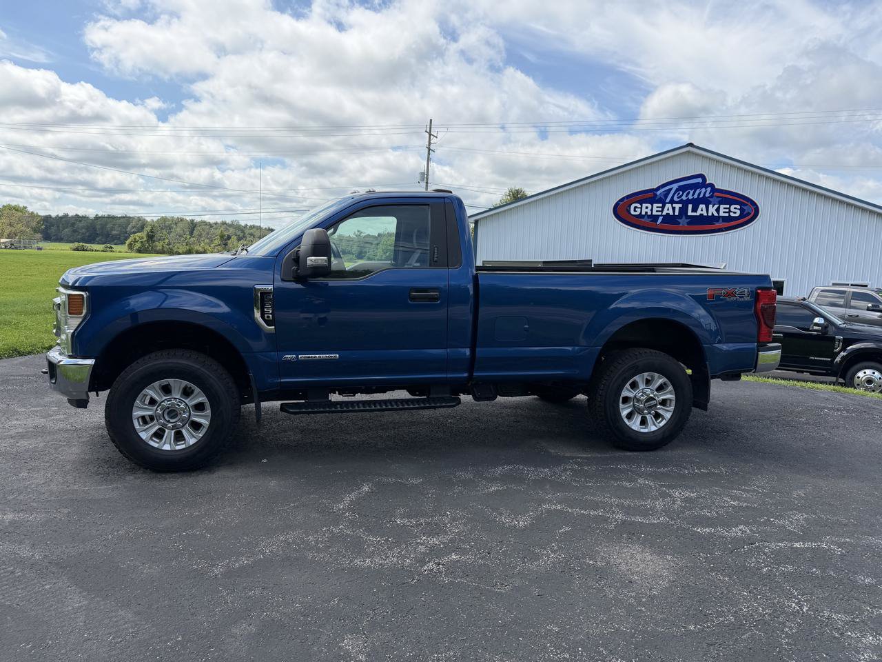Used 2022 Ford F350 XLT w/ XLT Value Package AWD/4WD image 8