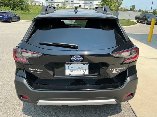 Certified 2024 Subaru Outback Limited AWD/4WD image 3