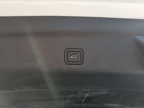 Certified 2023 Cadillac Escalade Sport Platinum w/ LPO, ONYX Package image 12