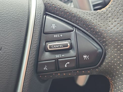 Used 2020 Nissan Maxima SR w/ Sport Mat Group image 25