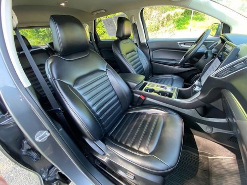 Used 2022 Ford Edge SEL w/ Convenience Package AWD/4WD image 28