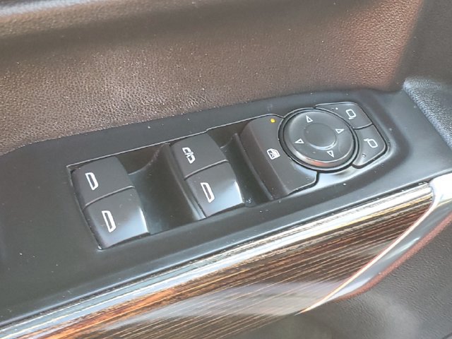 Certified 2020 GMC Sierra 1500 SLE w/ SLE Value Package AWD/4WD image 15