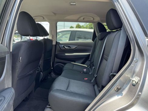Used 2020 Nissan Rogue SV AWD/4WD image 8