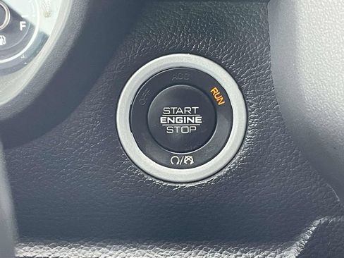 Used 2022 RAM 1500 Big Horn AWD/4WD image 26