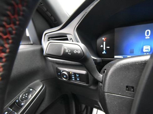 Used 2025 Ford Escape ST-Line Select w/ Tech Pack #1 AWD/4WD image 13