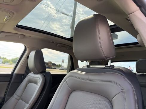 Used 2025 Lincoln Corsair FWD w/ Equipment Group 101A image 24