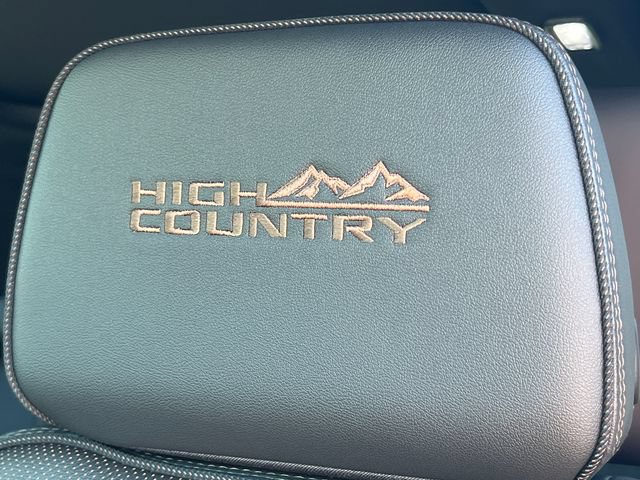 New 2026 Chevrolet Tahoe High Country AWD/4WD image 15