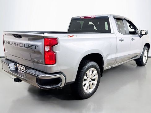 Used 2023 Chevrolet Silverado 1500 Custom AWD/4WD image 4