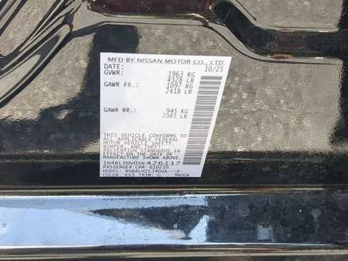 Used 2025 Nissan Altima 2.5 SV FWD image 35