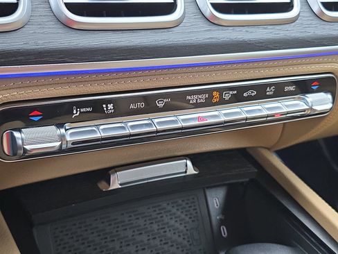 New 2026 Mercedes-Benz GLS 450 4MATIC image 25