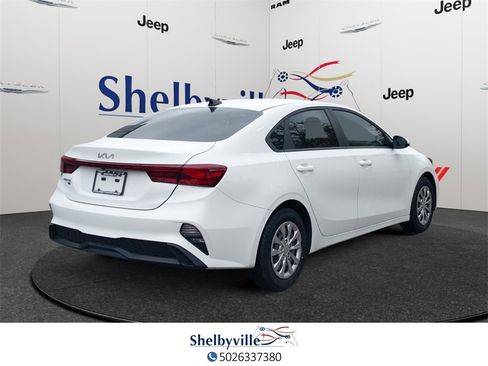 Used 2023 Kia Forte LX image 6