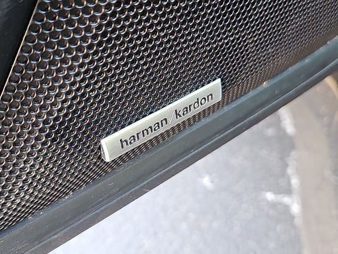 Used 2020 Subaru Outback Limited image 12