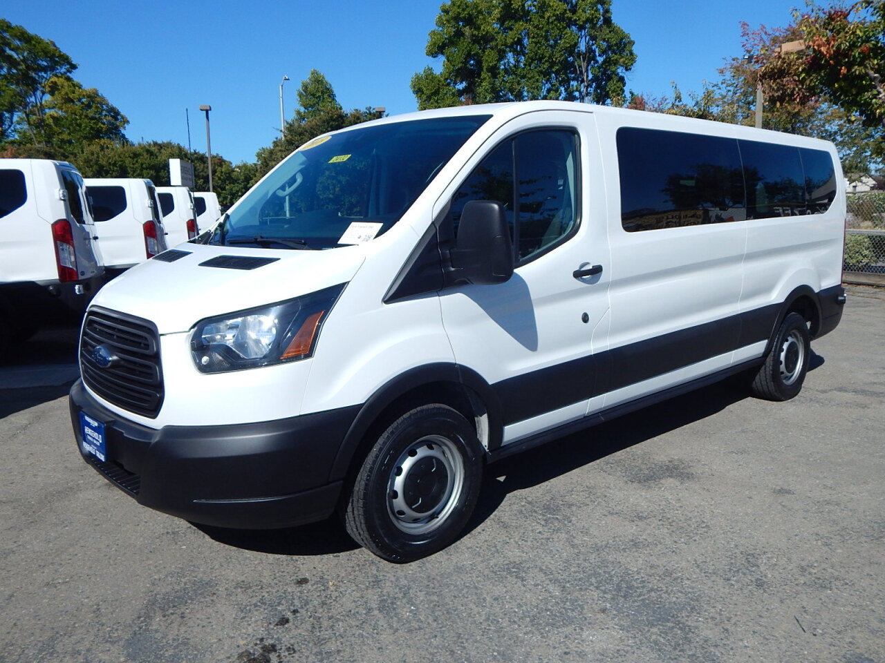 Used 2018 Ford Transit 350 XL RWD image 1