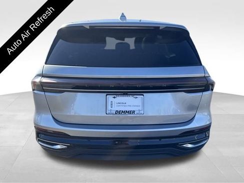 Certified 2024 Lincoln Nautilus Premier w/ Equipment Group 102A image 5