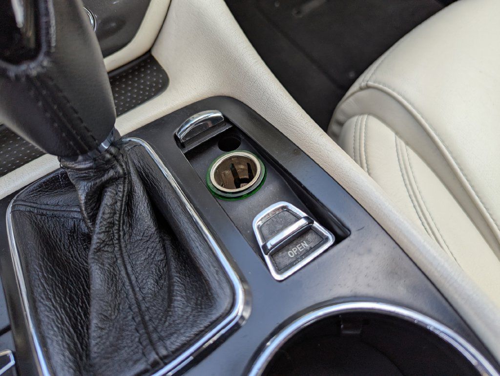 Used 2013 Maserati GranTurismo Convertible RWD image 26