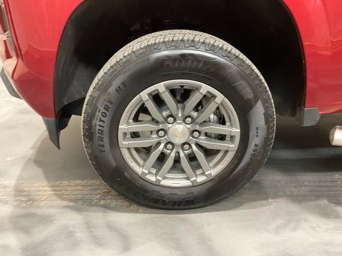 Used 2024 Chevrolet Colorado LT w/ LT Convenience Package II image 6