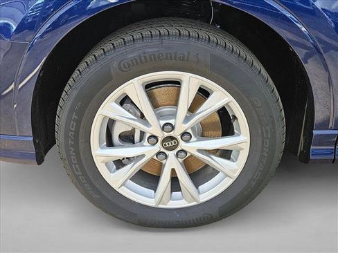 Used 2025 Audi Q3 2.0T Premium w/ Convenience Package image 10