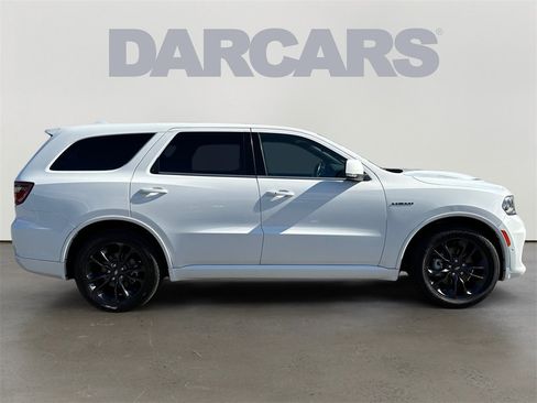 Used 2022 Dodge Durango R/T w/ Quick Order Package 22F image 8