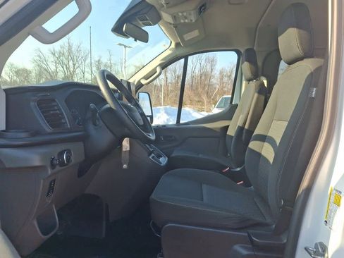 Used 2023 Ford Transit 350 XLT image 17