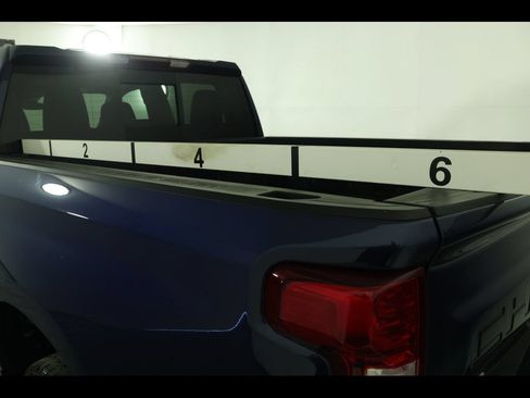 Used 2023 Chevrolet Silverado 1500 LT w/ Z71 Off-Road Package AWD/4WD image 15