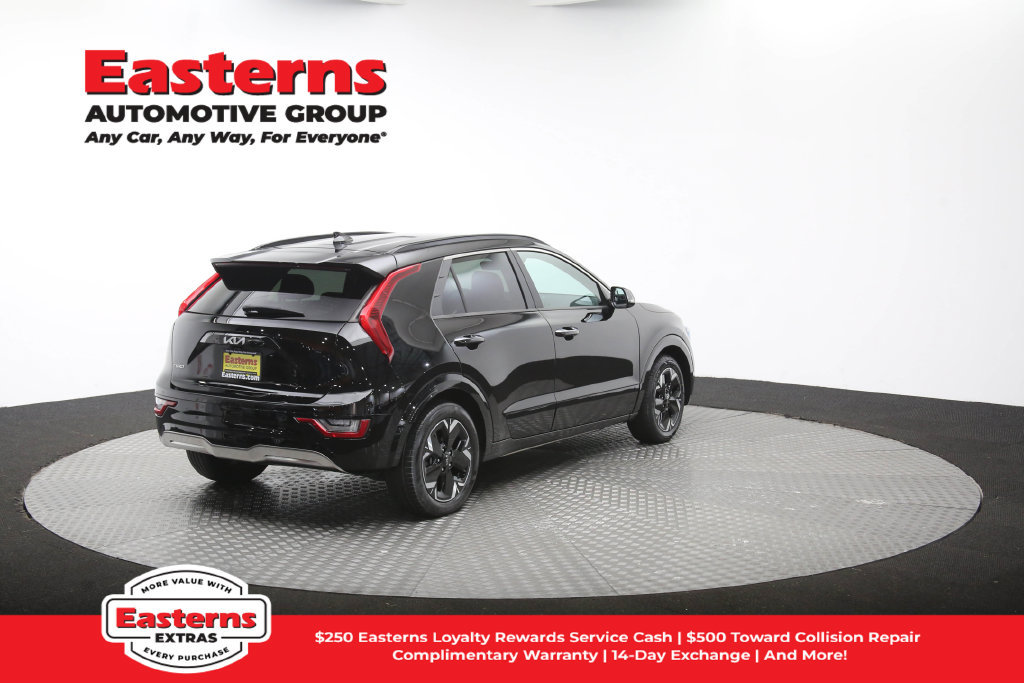 Used 2023 Kia Niro Wave w/ Wave Preserve Package FWD image 45