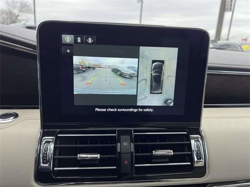 Used 2020 Lincoln Navigator Reserve w/ Equipment Group 208A Reserve image 25
