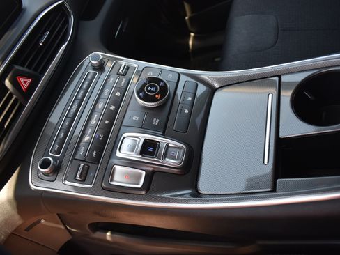 Used 2023 Hyundai Santa Fe SEL image 21