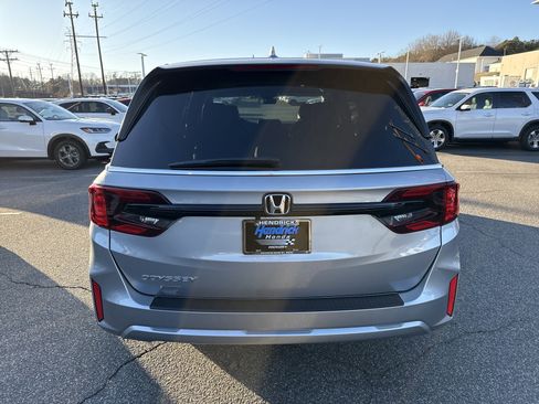 New 2026 Honda Odyssey EX-L image 8