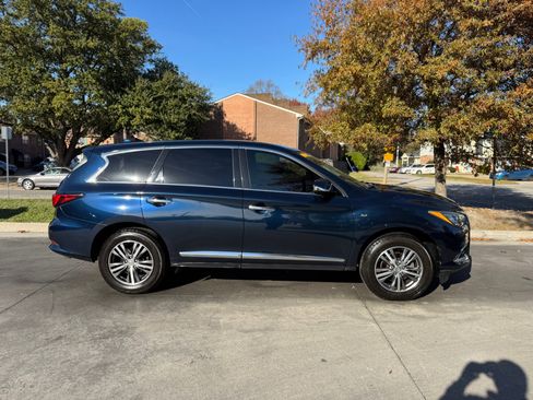 Used 2019 INFINITI QX60 Pure image 3