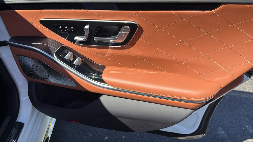 Certified 2023 Mercedes-Benz S 500 4MATIC image 16