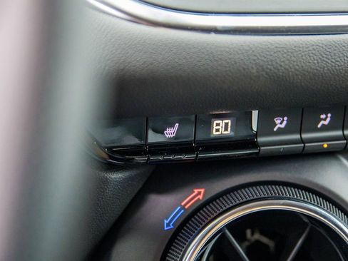 New 2025 Chevrolet Blazer LT w/ Convenience Package image 28