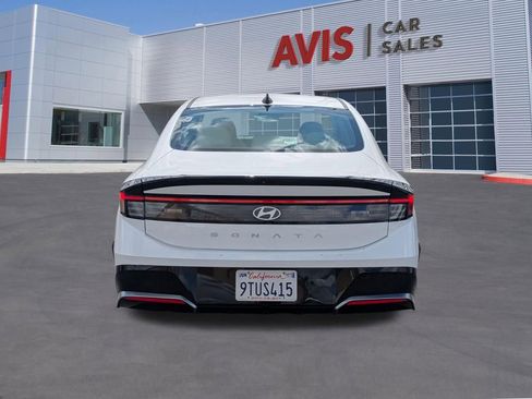 Used 2025 Hyundai Sonata SEL FWD image 7