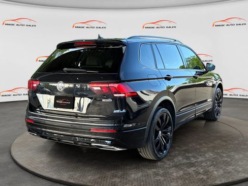 Used 2021 Volkswagen Tiguan SE R-Line AWD/4WD image 10