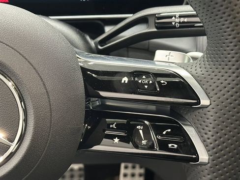 New 2026 Mercedes-Benz GLC 300 image 28