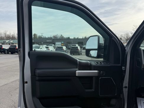 Used 2021 Ford F350 Lariat w/ Lariat Value Package image 6