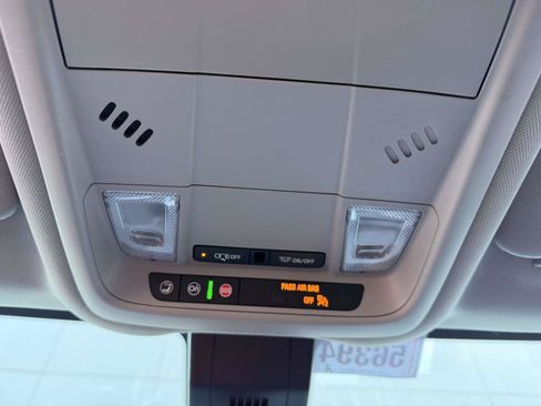 Certified 2023 Chevrolet Equinox LT AWD/4WD image 26