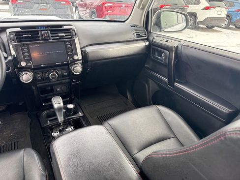Used 2020 Toyota 4Runner TRD Off-Road Premium image 18