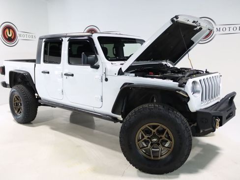 Used 2021 Jeep Gladiator Sport AWD/4WD image 25