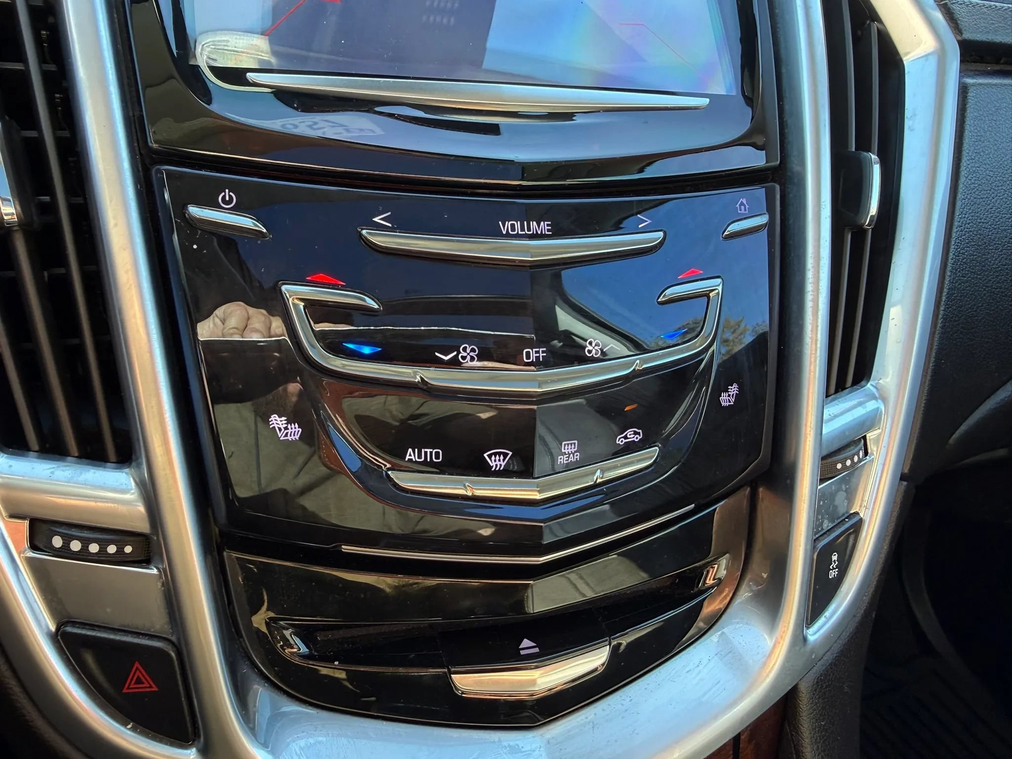 Used 2016 Cadillac SRX Performance w/ Driver Assist Package AWD/4WD image 19