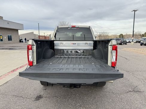 Used 2017 Ford F250 XLT image 8